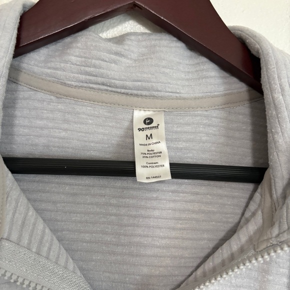 90 degrees Athletic Active Size Medium Gray Ribbed Zip Up Hooded Sweatshirt - Picture 5 of 8